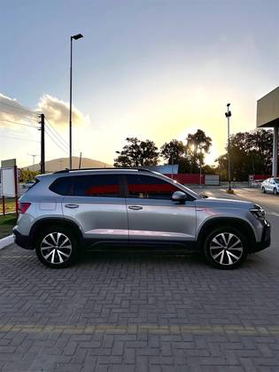 VOLKSWAGEN TAOS 1.4 250 TSI TOTAL FLEX COMFORTLINE AUTOMÁTICO VOLKSWAGEN TAOS 1.4 250 TSI TOTAL FLEX COMFORTLINE AUTOMÁTICO